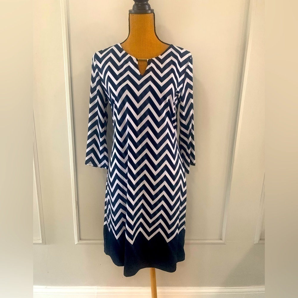 TACERA,‎ chevron, navy and white women's dress